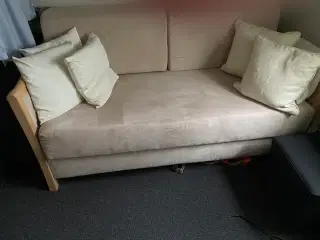2 personers sofa der kan slås ud til sovesofa