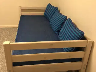 Flexa seng med tilbehør