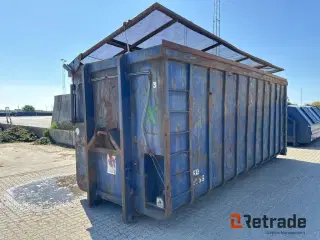 - - - 36m3 container / Reparationsobjekt