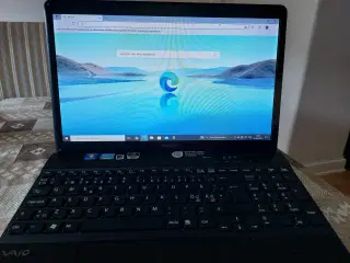 SONY VPCEH2J1E.sony vaio laptop.  Cpu:Intel Core i