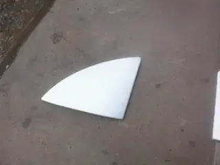   Kabe Plast hjørner over forrude