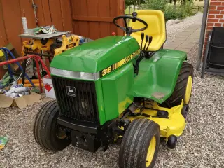 John deere 318