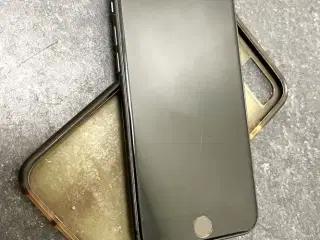 iPhone 8 i rigtig god stand