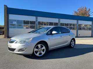 Opel Astra 1.7 180xxxkm