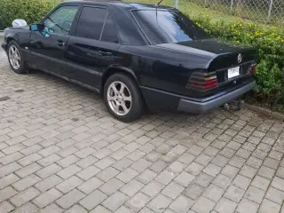 mercedes  w124  300d