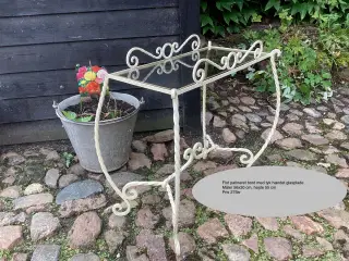 Vintage blomsterbord med hærdet glasplade