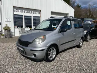 Toyota Yaris Verso 1,3 Terra Komfort