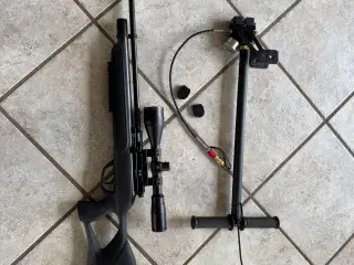 PCP Gamo GX-40 med pumpe og 2 magasiner