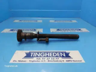 Case 844XL Liftspindel 3399243R1