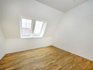 107 m2 lejlighed i København S