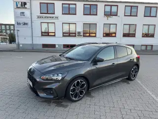 Ford Focus 1,0 EcoBoost ST-Line