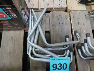 7 stk. Redskabs ophæng til skur