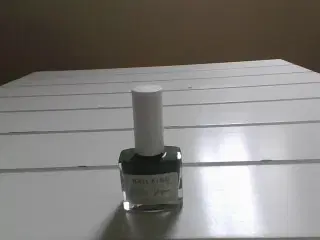 Vegansk Neglelak