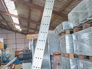- - - Jumbo EURO E3F stige