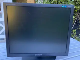 Computerskærm