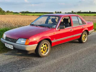 Opel Rekord 2.0s 1985