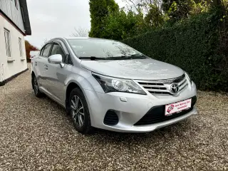 Toyota Avensis 1,6 VVT-I T1 Business 132HK 6g