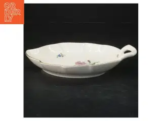 B&G Saksisk Blomst fad (str. 20x15 cm)