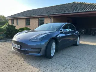 Tesla Model 3  Standard Range+ RWD