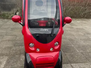 Lukket El scooter Lindebjerg city.