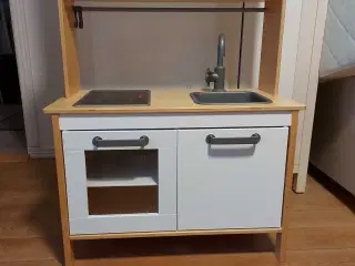 Ikea legekøkken