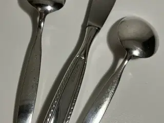 Pikant pletsølv bestik 