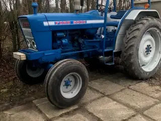 Ford 5000Y