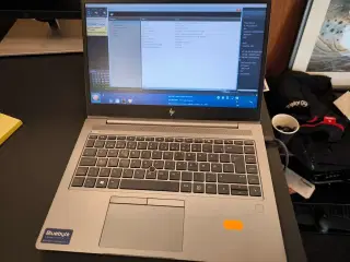 HP Zbook i7-8565U 16gb 500gb