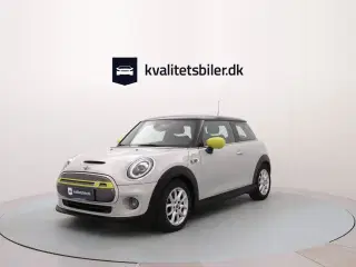 MINI Cooper SE  Essential