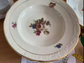 12 suppe tallerkner fra KPM