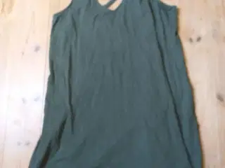 L010) grøn kjole