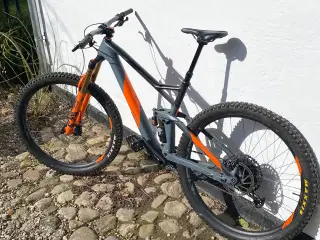 SUPER CUBE - Mountainbike