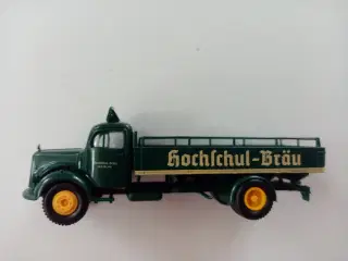 Brekina øl modelbil fra Hochschul brau
