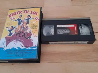 Piger til Søs VHS big Box