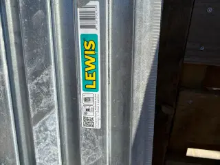 svalehaleplader lewis 