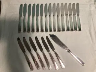 NJAL pletsølv middagsknive og lagkagekniv
