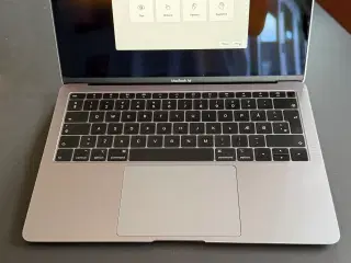 MacBook Air 13” (2019)