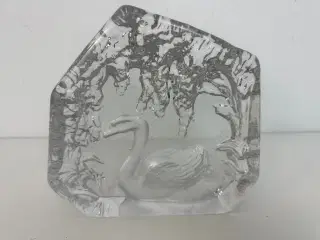 Svensk kunstglas, svane