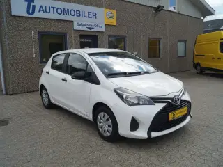 Toyota Yaris 1,0 VVT-i T2 Van