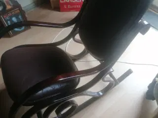 Smuk ældre rokkestol sælges
