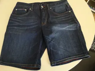 Original TOMMY HILFIGER Shorts