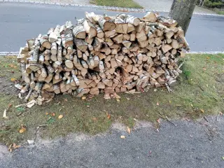 Birkebrænde kløvet