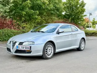 Alfa Romeo GT 2,0 JTS