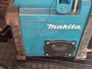 Makita radio + lader og batteri