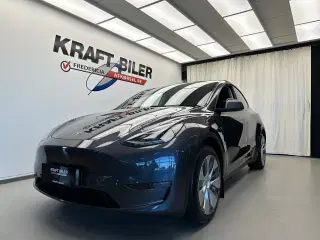 Tesla Model Y  Long Range AWD