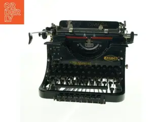 Omega Skrivemaskine fra Alfred Fischer & Co.