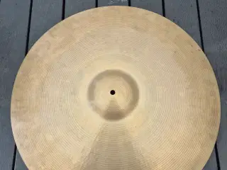 22" Paiste Formula 602