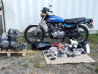 Mc Kawasaki 650cc