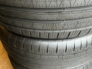 Nye sommerdæk 215-55-18 Goodyear.