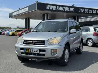 Toyota RAV4 1,8 4x2 125HK Van